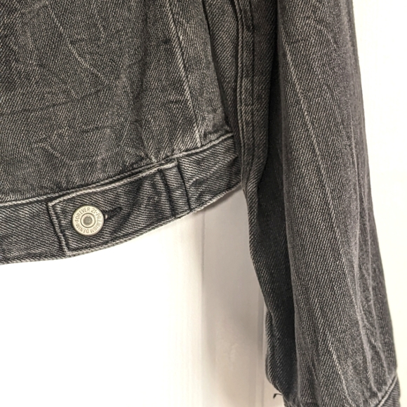Black Jean Jacket - Forever 21 - Picture 6 of 10